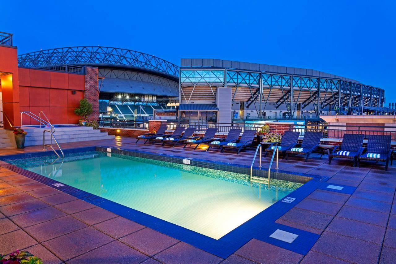 Silver Cloud Hotel - Seattle Stadium Exterior photo